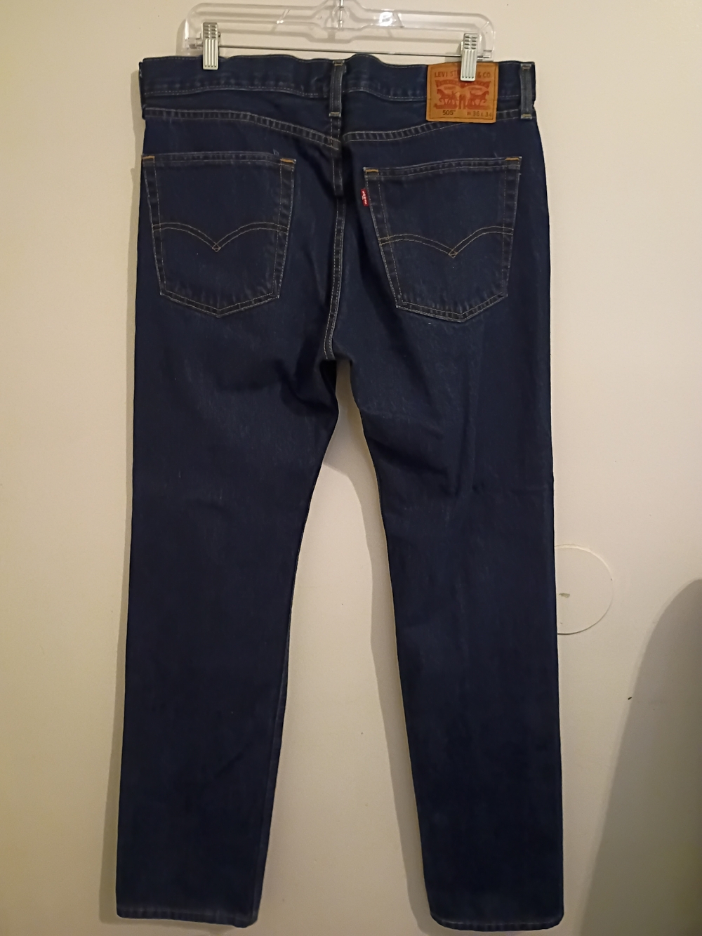 Levi's Men's 505 Straight Fit Dark Indigo Jeans Size 36/34 - Picture 2 of 4